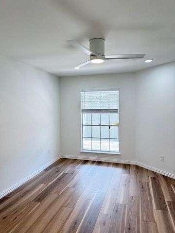 8787 Brae Acres Rd. 607 Brae Acres Road 607, Houston, TX 77074