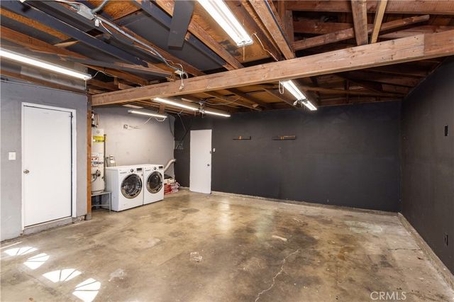 19233 Napa, Northridge, CA 91324