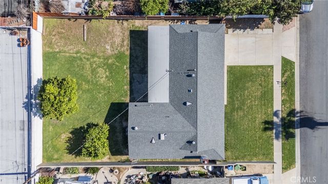 19233 Napa, Northridge, CA 91324