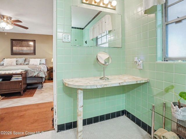 975 Fairview Avenue, Mount Dora, FL 32757