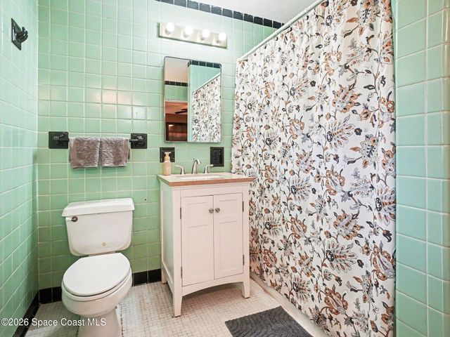 975 Fairview Avenue, Mount Dora, FL 32757