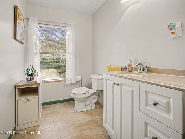 975 Fairview Avenue, Mount Dora, FL 32757