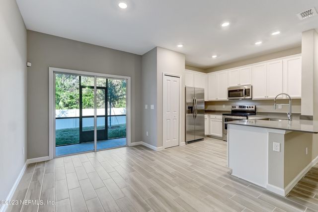 2607 SANDY DUNE Drive, Jacksonville, FL 32233