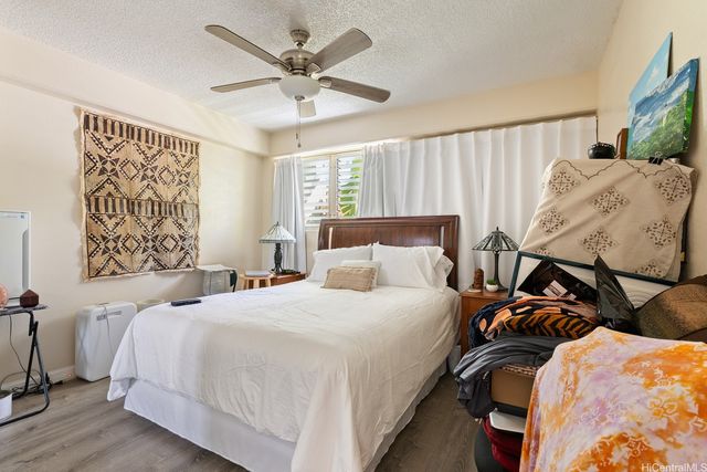 287 Wai Nani Way, Honolulu, HI 96815