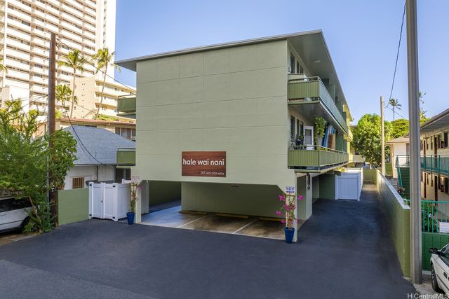 287 Wai Nani Way, Honolulu, HI 96815