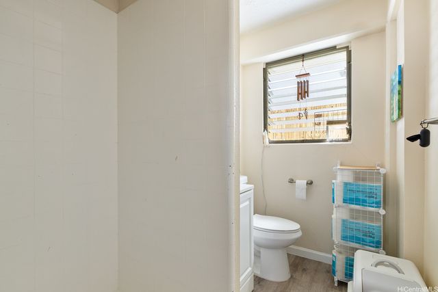 287 Wai Nani Way, Honolulu, HI 96815