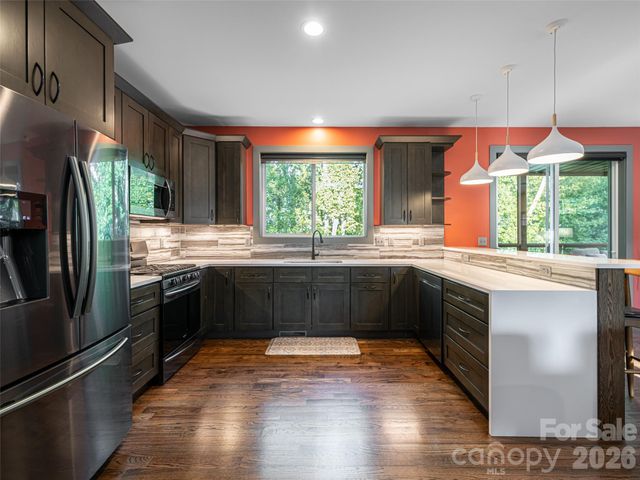 158 Riverview Drive, Asheville, NC 28806