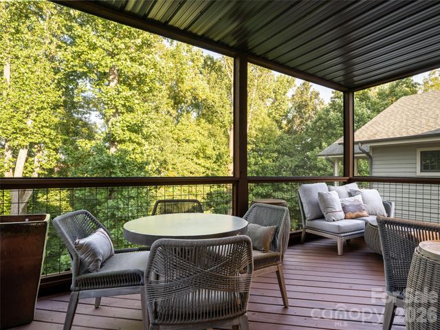 158 Riverview Drive, Asheville, NC 28806