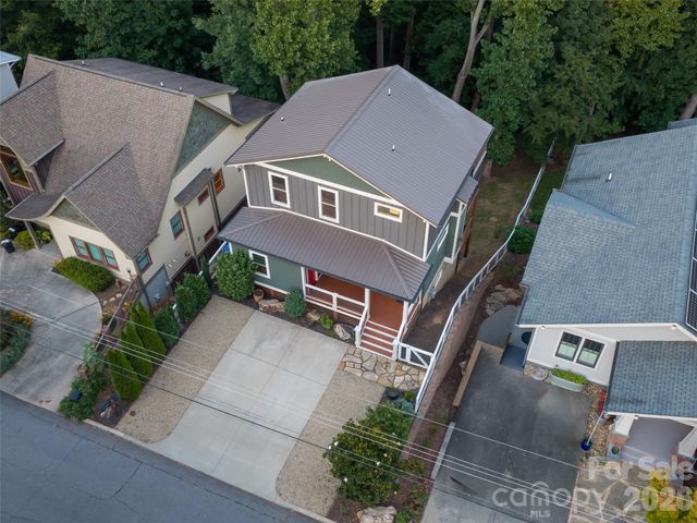 158 Riverview Drive, Asheville, NC 28806