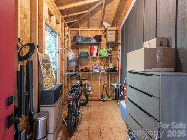 158 Riverview Drive, Asheville, NC 28806