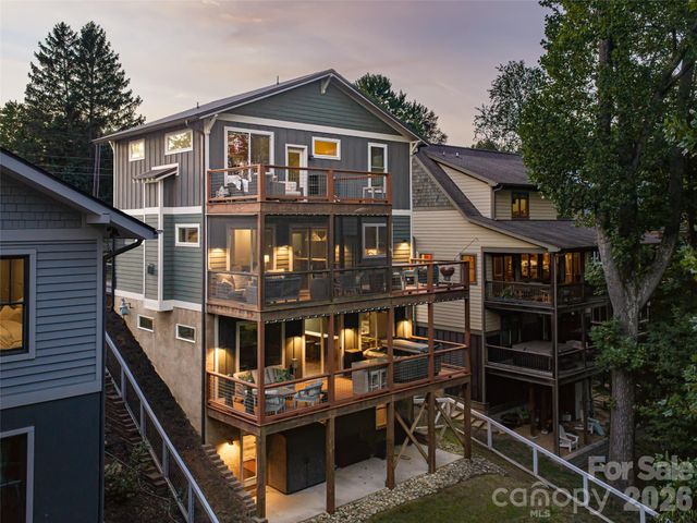 158 Riverview Drive, Asheville, NC 28806