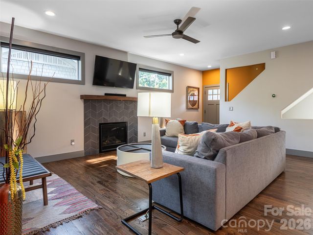 158 Riverview Drive, Asheville, NC 28806