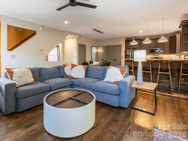 158 Riverview Drive, Asheville, NC 28806