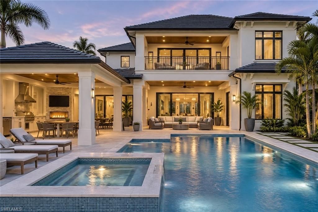 2401 Coach House LN, NAPLES, FL 34105 — photo 2