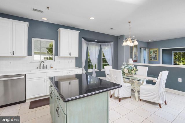 75 HONEYFLOWER LA, Princeton Junction, NJ 08550
