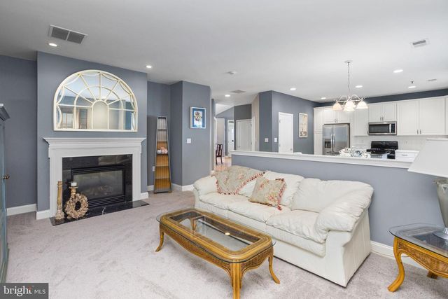 75 HONEYFLOWER LA, Princeton Junction, NJ 08550