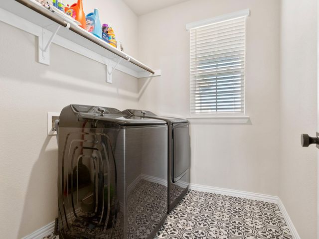 221 Meadow Vista Drive, Rhome, TX 76078