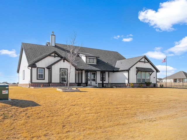 221 Meadow Vista Drive, Rhome, TX 76078