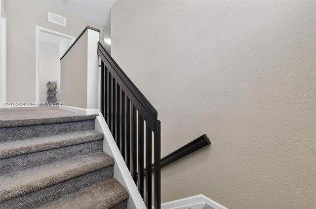 27884 SW 133rd Path 27884, Homestead, FL 33032