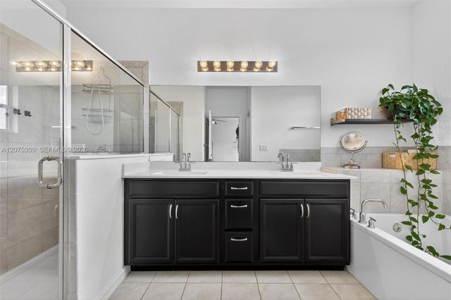 27884 SW 133rd Path 27884, Homestead, FL 33032