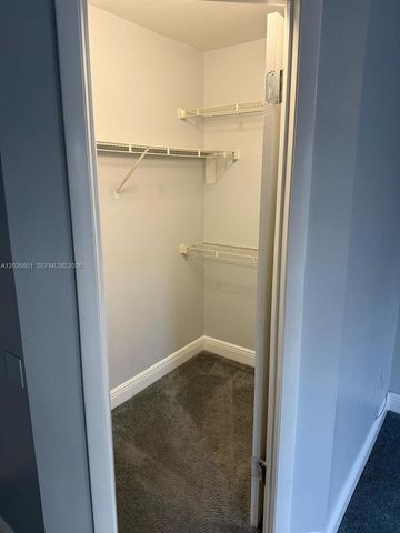4807 Via Palm Lks 1520, West Palm Beach, FL 33417