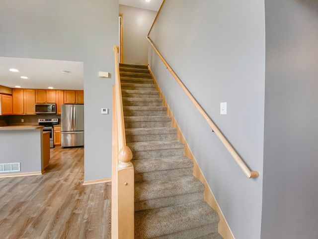 376 Brickyard Drive, Chaska, MN 55318