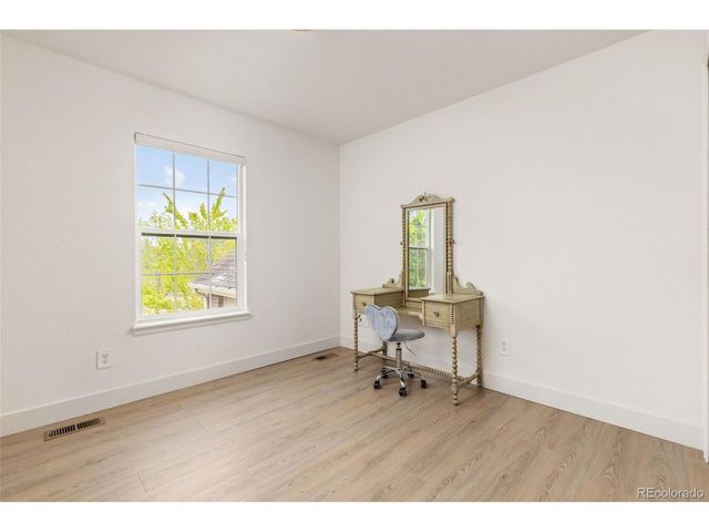8565 Braun Loop, Arvada, CO 80005