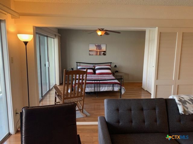 218 Cliffhouse Drive, Belton, TX 76513