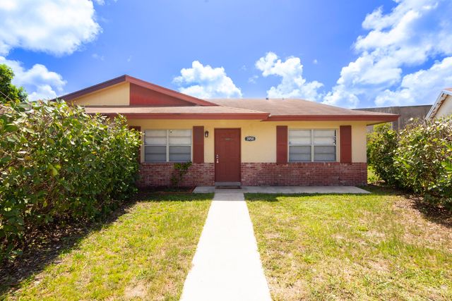 3958 CHAPEL Street, Palm Beach Gardens, FL 33403