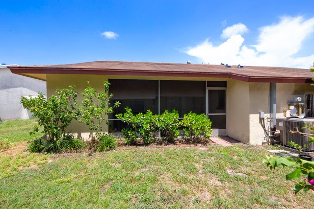 3958 CHAPEL Street, Palm Beach Gardens, FL 33403