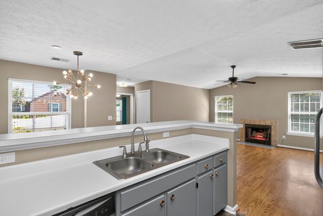 383 Bonita Pkwy, Hendersonville, TN 37075
