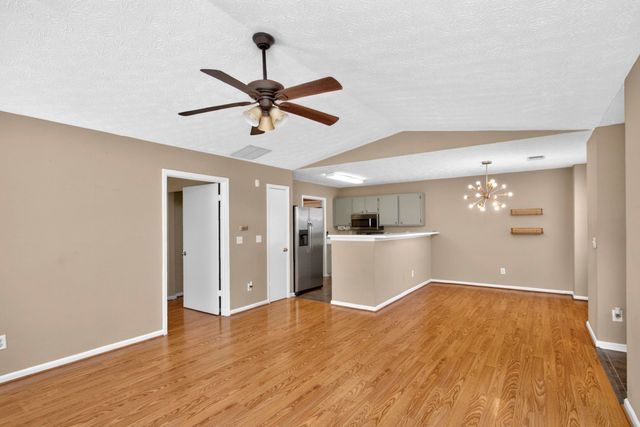 383 Bonita Pkwy, Hendersonville, TN 37075