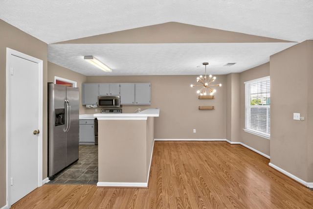 383 Bonita Pkwy, Hendersonville, TN 37075