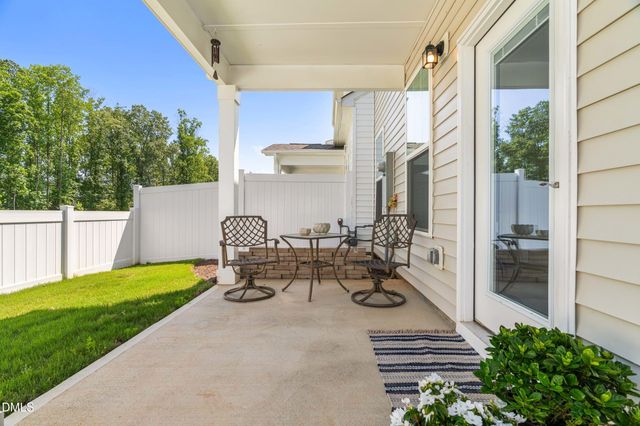 47 Whitley Ridge Drive, Clayton, NC 27527