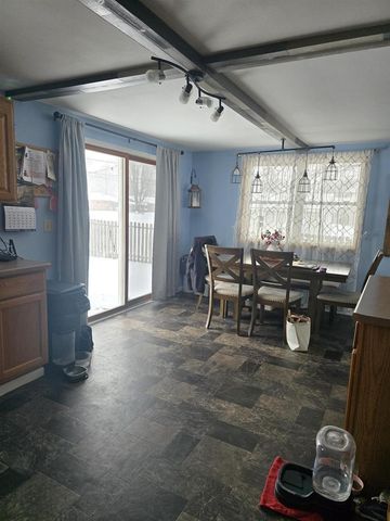 218 S Ohio Street, Prairie Du Chien, WI 53821