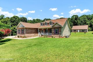 1721 N Parkridge Drive, Knoxville, TN 37924