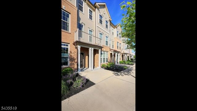 15 S Davenport St, Somerville Boro, NJ 08876