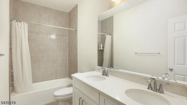15 S Davenport St, Somerville Boro, NJ 08876