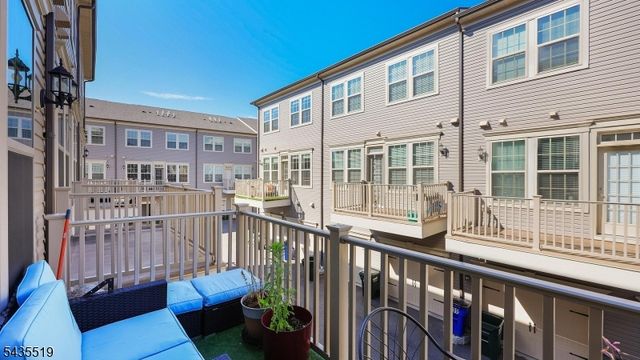 15 S Davenport St, Somerville Boro, NJ 08876