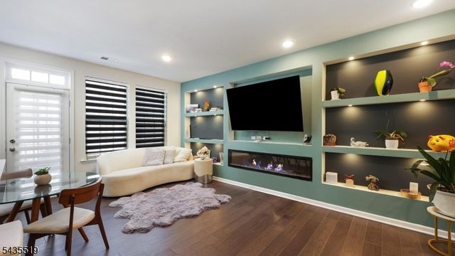 15 S Davenport St, Somerville Boro, NJ 08876