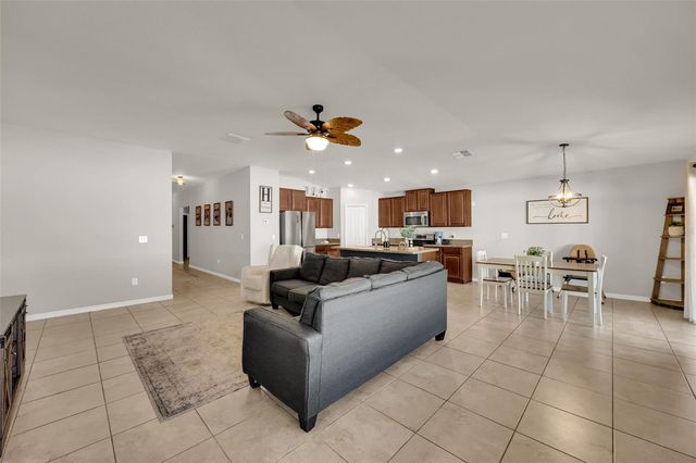 10554 STANDING STONE DRIVE, Wimauma, FL 33598