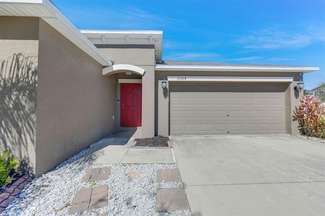 10554 STANDING STONE DRIVE, Wimauma, FL 33598
