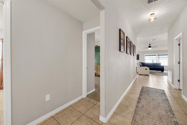 10554 STANDING STONE DRIVE, Wimauma, FL 33598