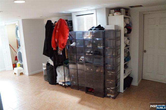 362 Hamilton Place, Hackensack, NJ 07601