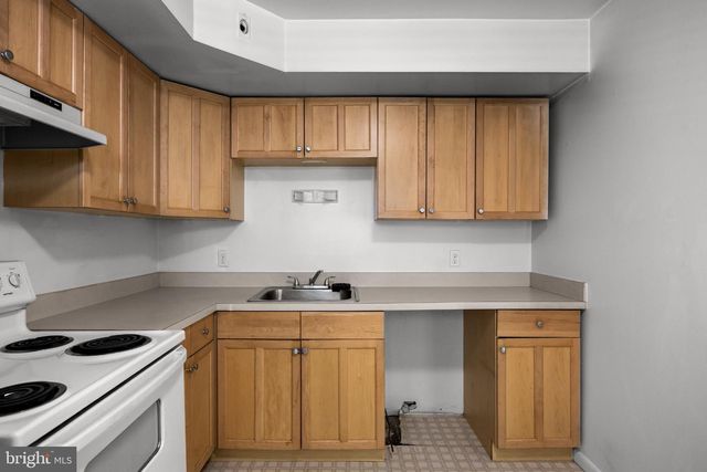 142 NEW FREEDOM RD, Clementon, NJ 08021