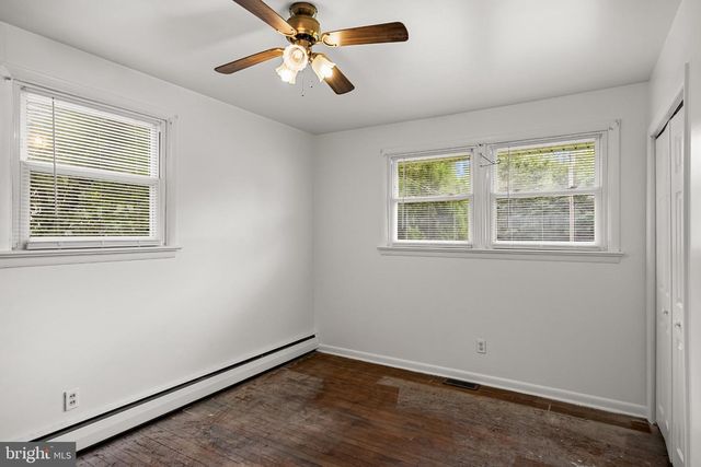 142 NEW FREEDOM RD, Clementon, NJ 08021