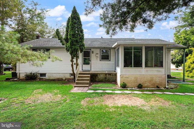 142 NEW FREEDOM RD, Clementon, NJ 08021
