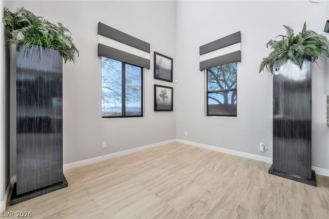 9776 Proud Clarion Street, Las Vegas, NV 89178