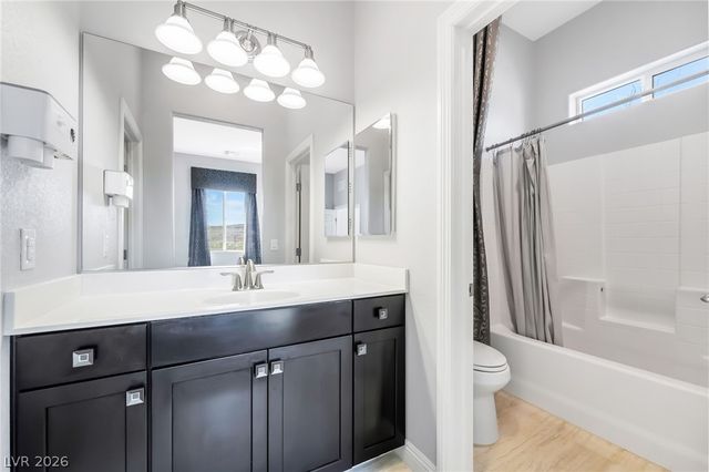 9776 Proud Clarion Street, Las Vegas, NV 89178