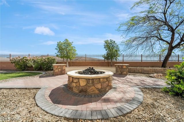 9776 Proud Clarion Street, Las Vegas, NV 89178